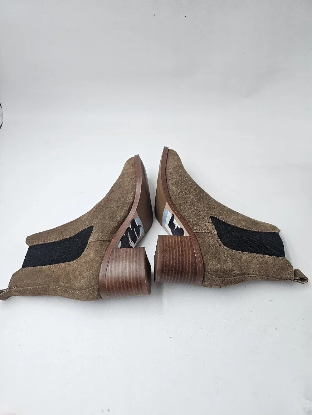 Steve Madden Rhiannon Cognac Suede Chelsea Boots Women's 6.5 NWOB Block Heel